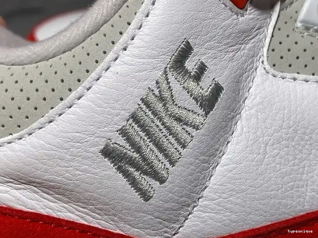 HYPE CJ0939-100 University Jordan Air 3 Retro White Tinker Red 0626